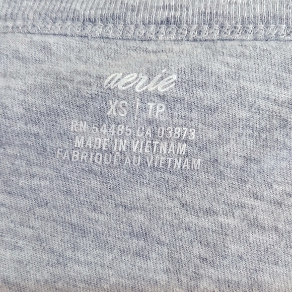 Light Grey button up Aerie crop top - Picture 2 of 3